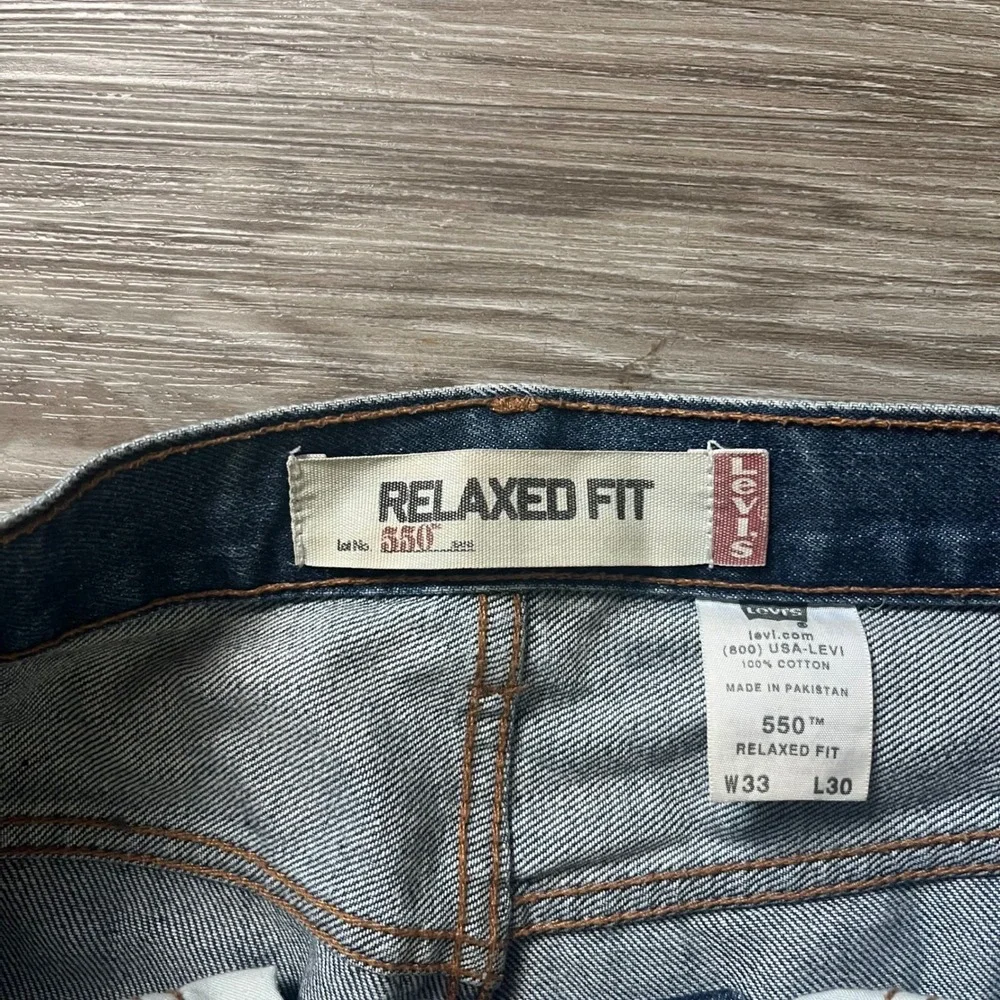 Levis 550 Relaxed Fit Jeans Men 33x30 Dark Wash Blue Denim 100% Cotton 550-0216